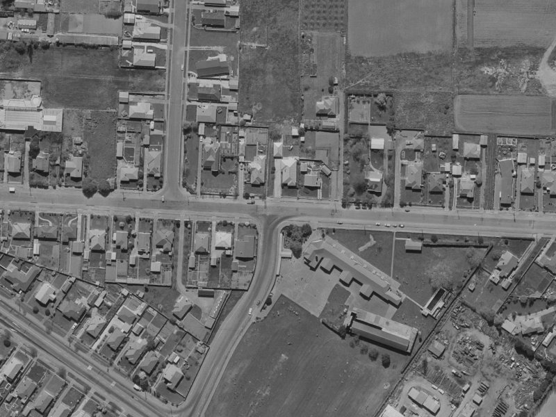 33 Winters Road from the air, 1970-1974