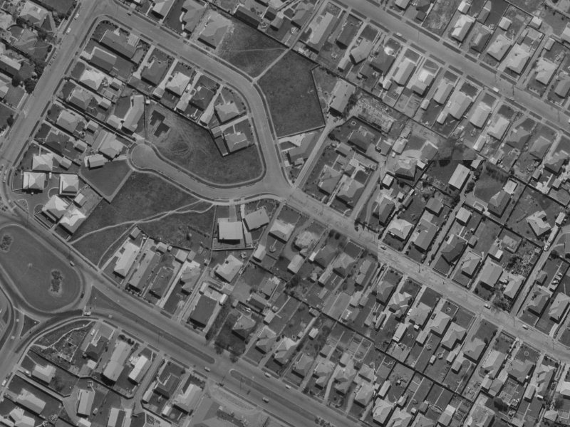 39 Bainton Street from the air, 1970-1974