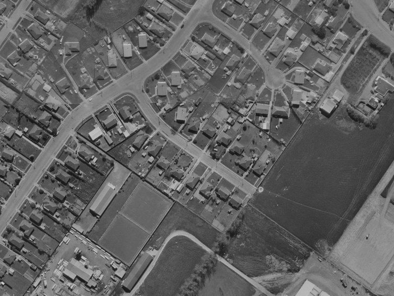 7 Boyne Avenue from the air, 1970-1974