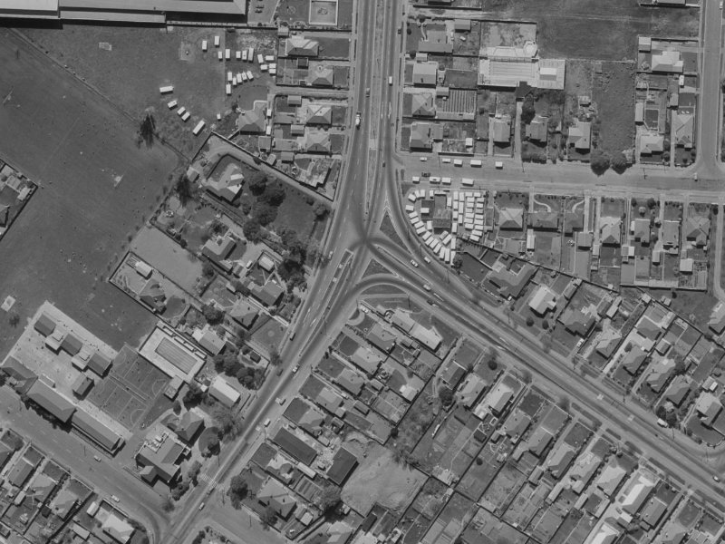 525 Cranford Street from the air, 1970-1974