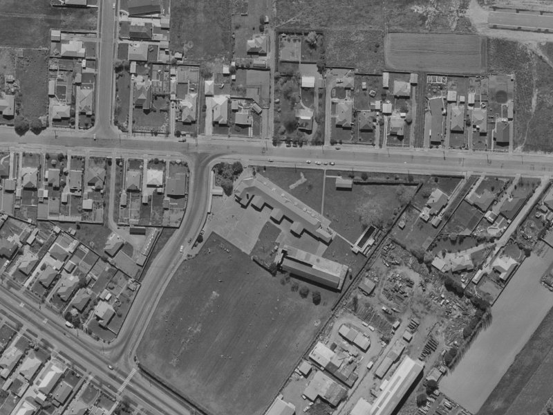 40 Winters Road from the air, 1970-1974