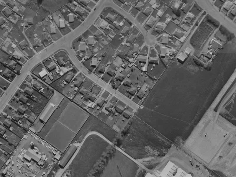 Boyne Avenue from the air, 1970-1974