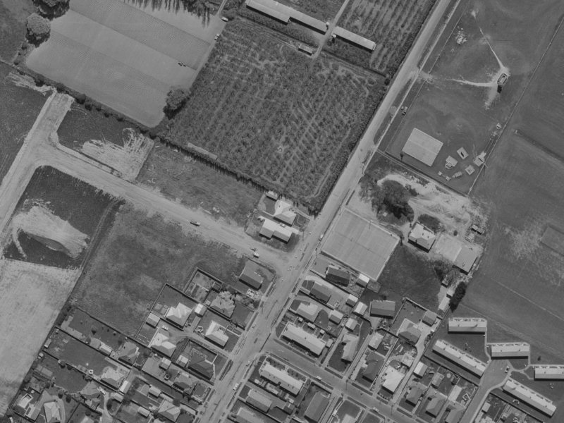 36 Leacroft Street from the air, 1970-1974