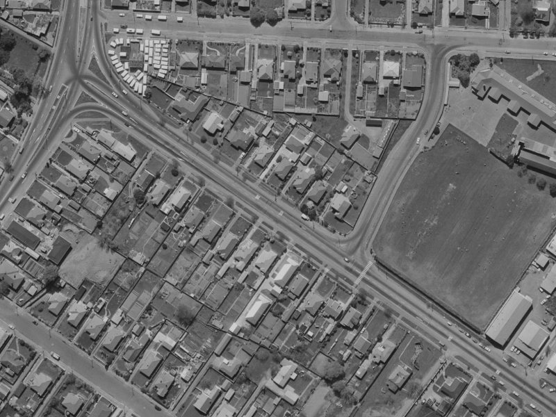 546A Cranford Street from the air, 1970-1974