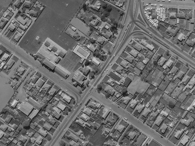 135 Main North Road from the air, 1970-1974