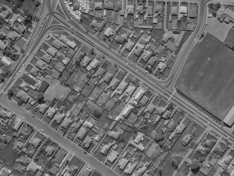 547 Cranford Street from the air, 1970-1974