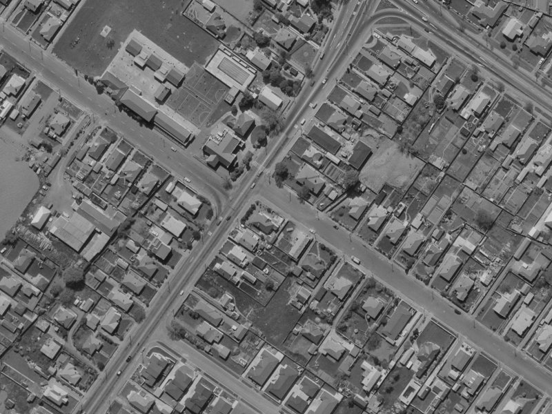 1-5 Meadow Street from the air, 1970-1974