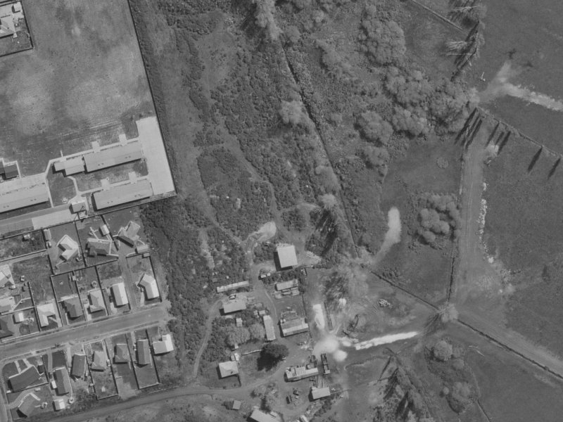 26 Clarevale Street from the air, 1970-1974