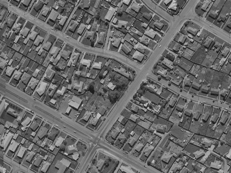 425 Greers Road from the air, 1970-1974