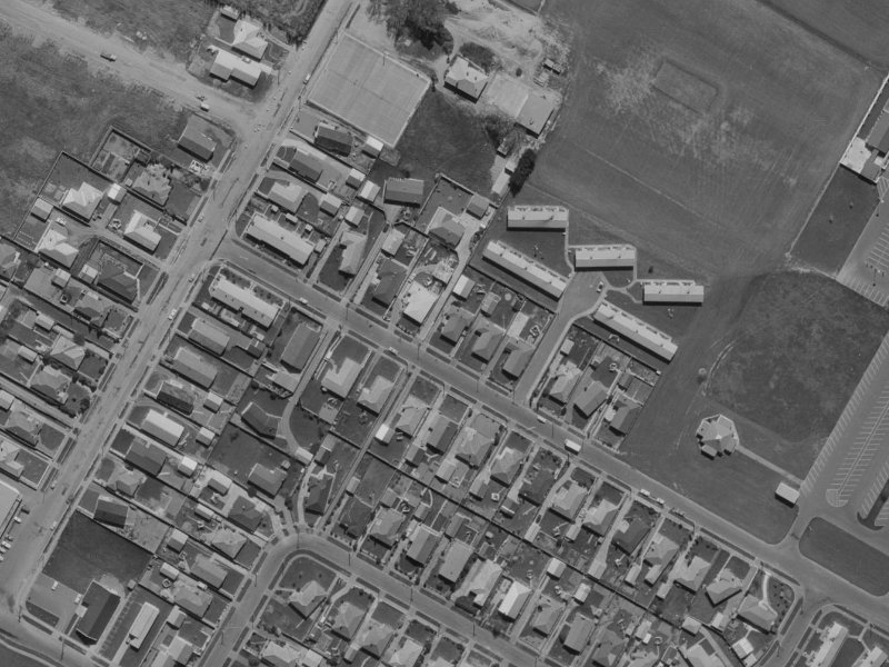 32 Raleigh Street from the air, 1970-1974