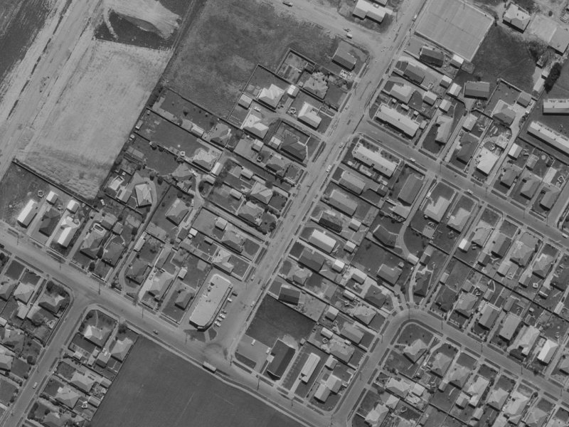 16 Leacroft Street from the air, 1970-1974