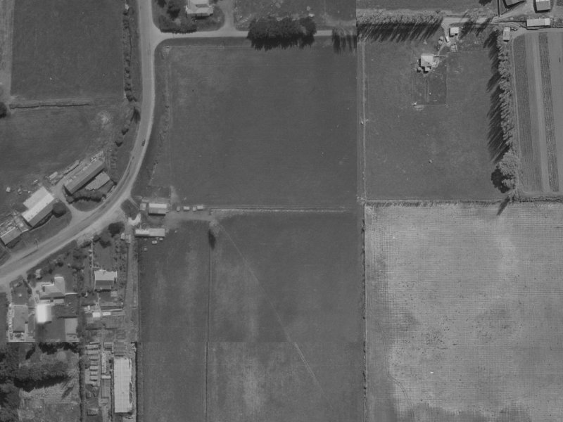 3 Queenswood Gardens from the air, 1970-1974