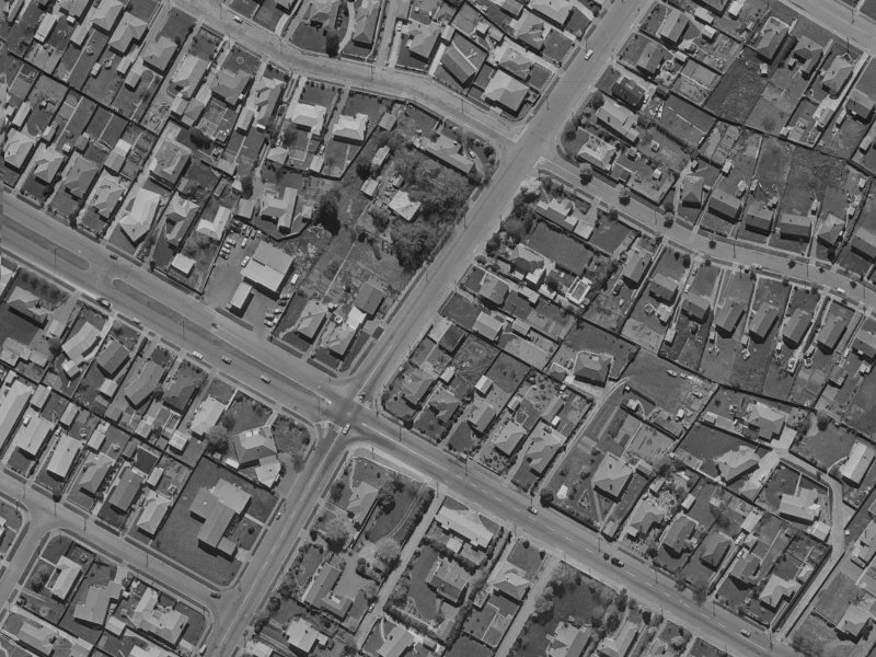 414 Greers Road from the air, 1970-1974