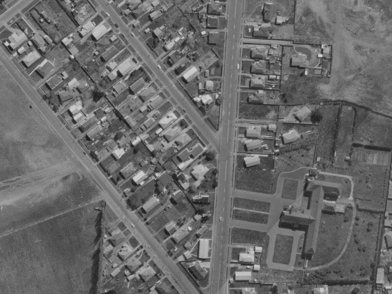 64 Flemington Avenue from the air, 1970-1974