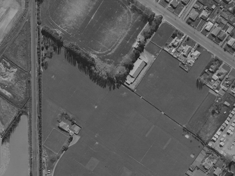59 Sawyers Arms Road from the air, 1970-1974