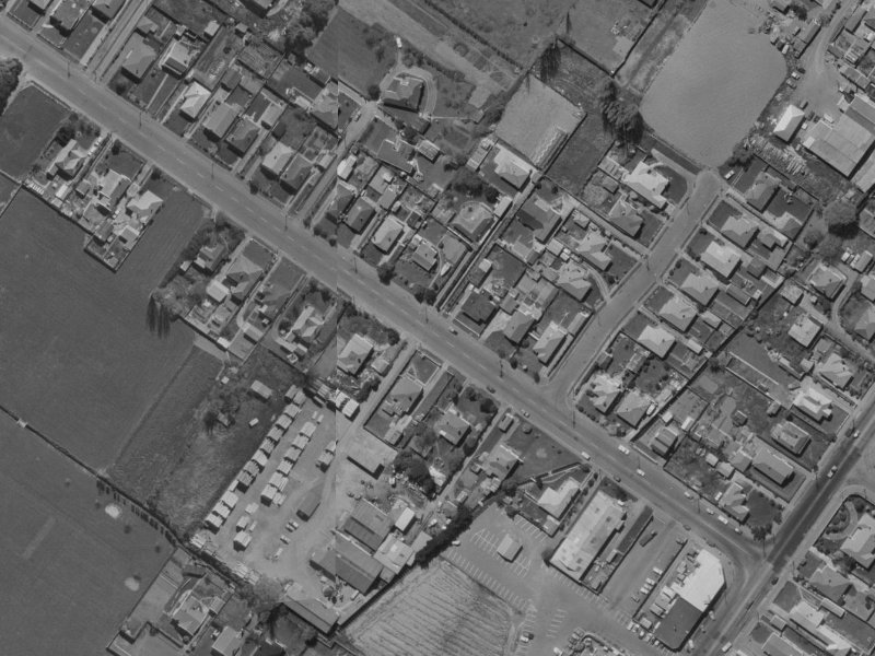 14 Sawyers Arms Road from the air, 1970-1974
