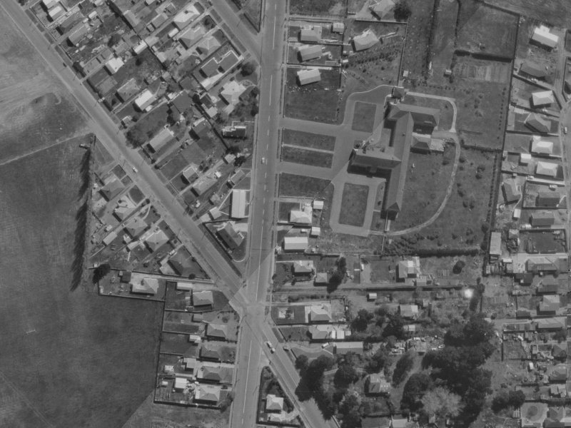 264 Bower Avenue from the air, 1970-1974