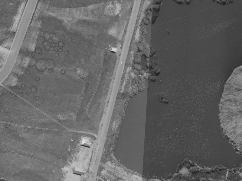 2/1 Lake Bryndwr Lane from the air, 1970-1974
