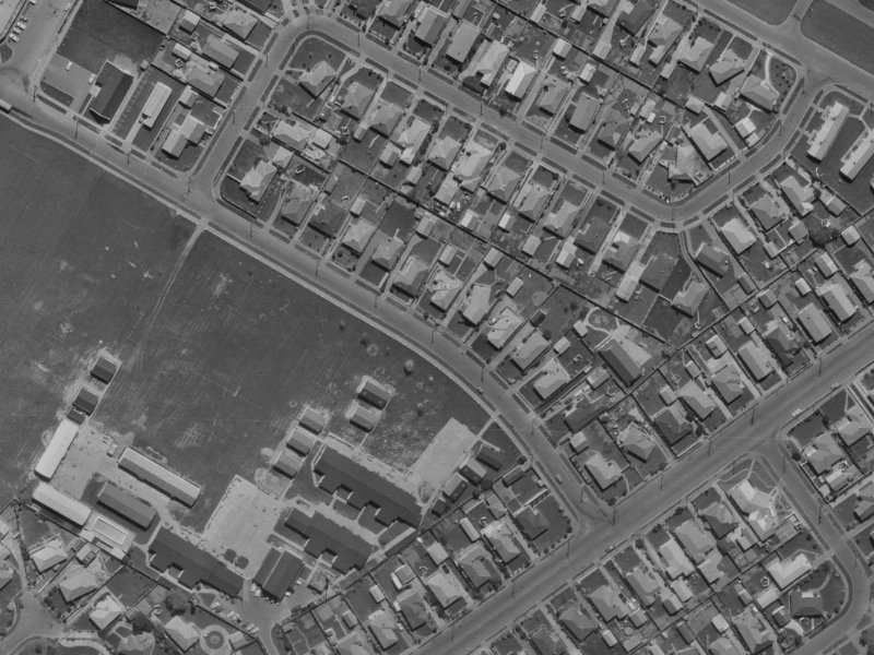 16 Isleworth Road from the air, 1970-1974
