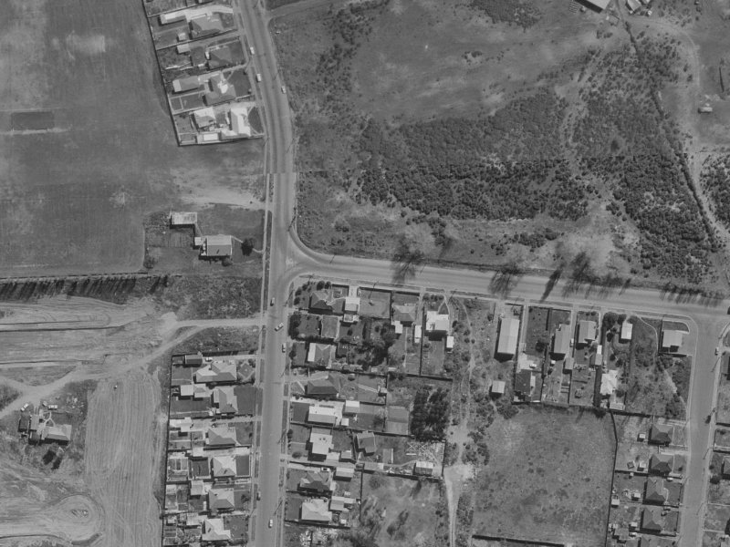 4 Travis Road from the air, 1970-1974
