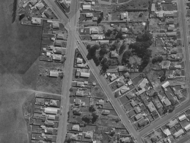 14 Marriotts Road from the air, 1970-1974