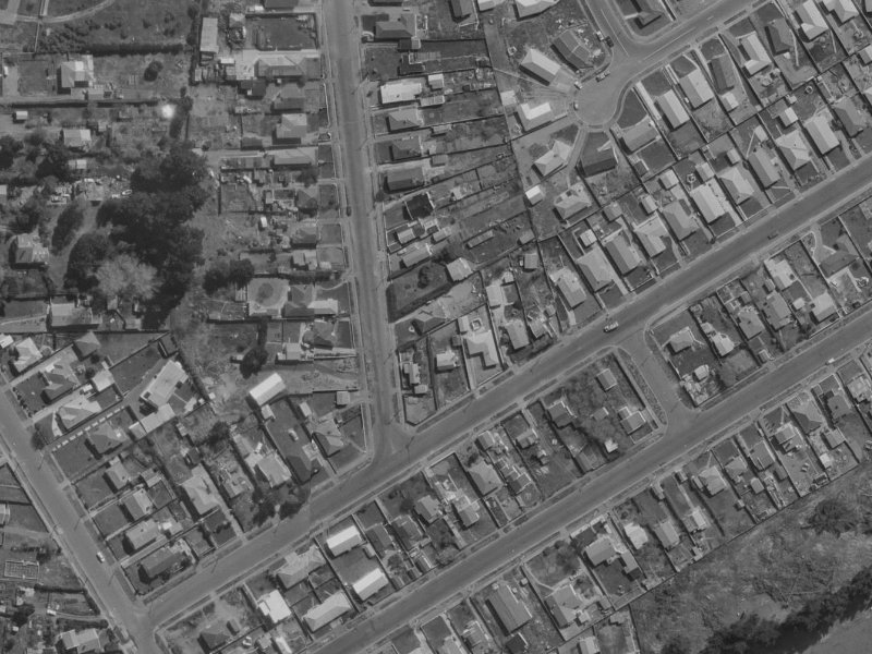 4 Woodgrove Avenue from the air, 1970-1974
