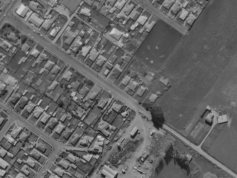 25 Grassmere Street from the air, 1970-1974