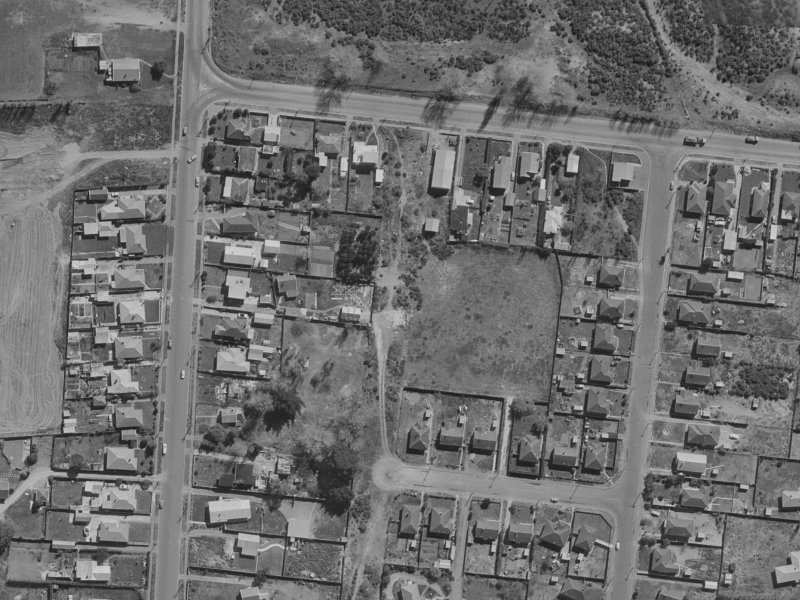 1–2 Casa Blanca Lane from the air, 1970-1974