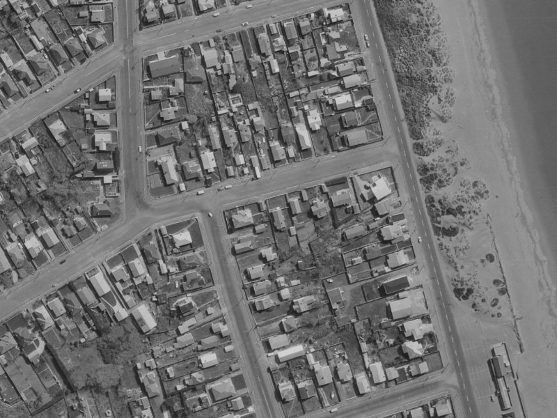 13 Cygnet Street from the air, 1970-1974