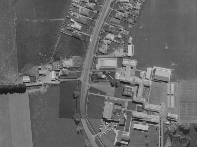 436 Hills Road from the air, 1970-1974