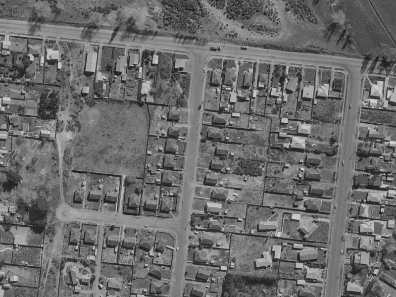 81-91 Baynes Street from the air, 1970-1974
