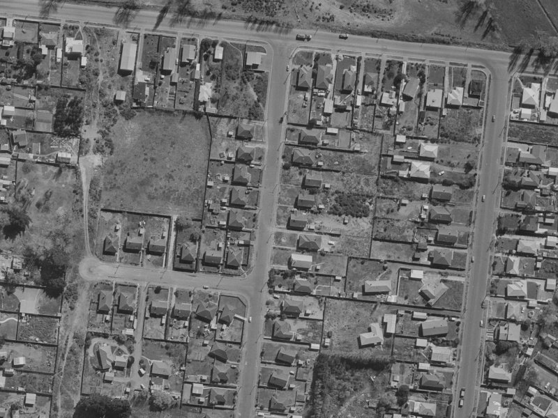 81-83 Baynes Street from the air, 1970-1974