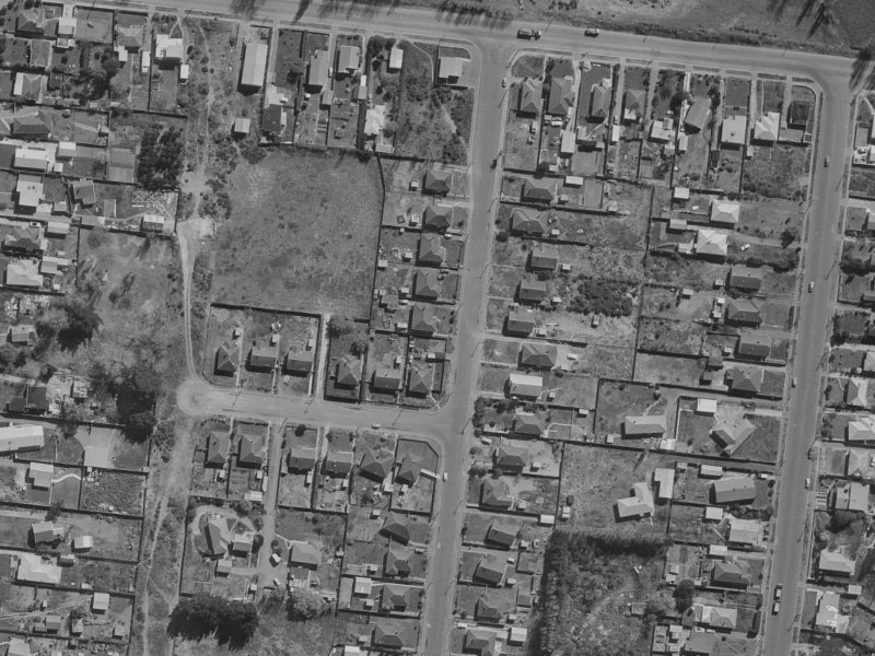 81 Baynes Street from the air, 1970-1974