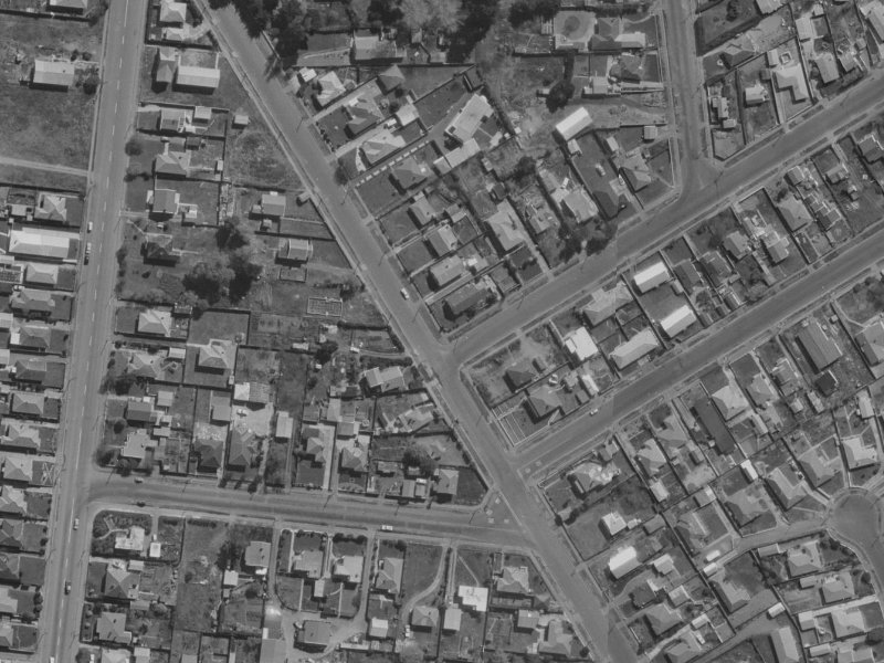 43 Marriotts Road from the air, 1970-1974