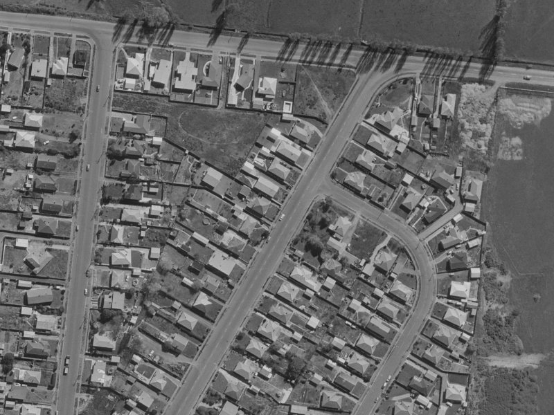 111 Bassett Street from the air, 1970-1974