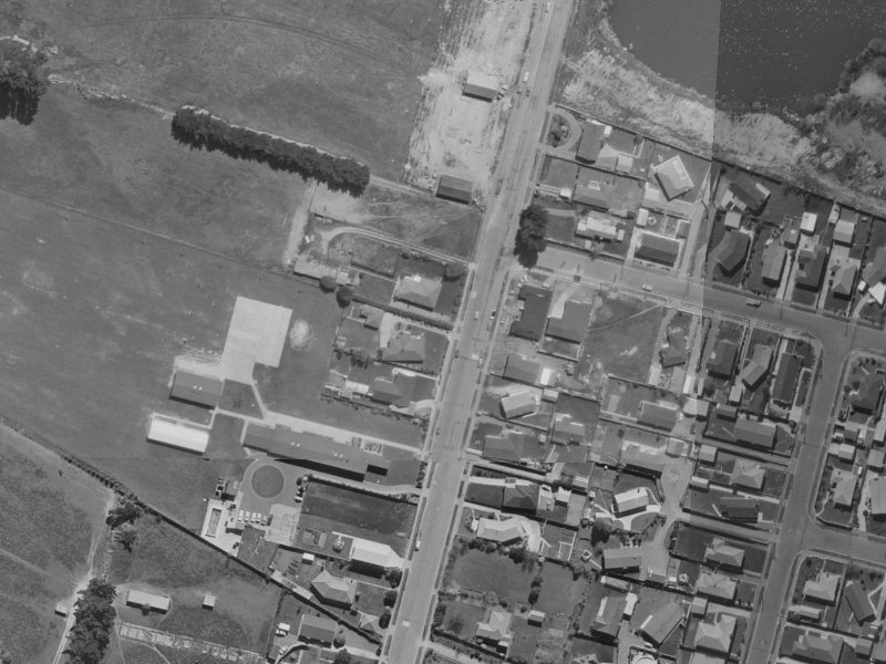 121A 121A from the air, 1970-1974