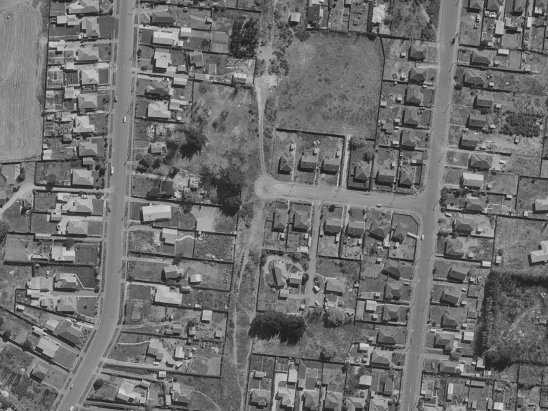 2 Robin Street from the air, 1970-1974