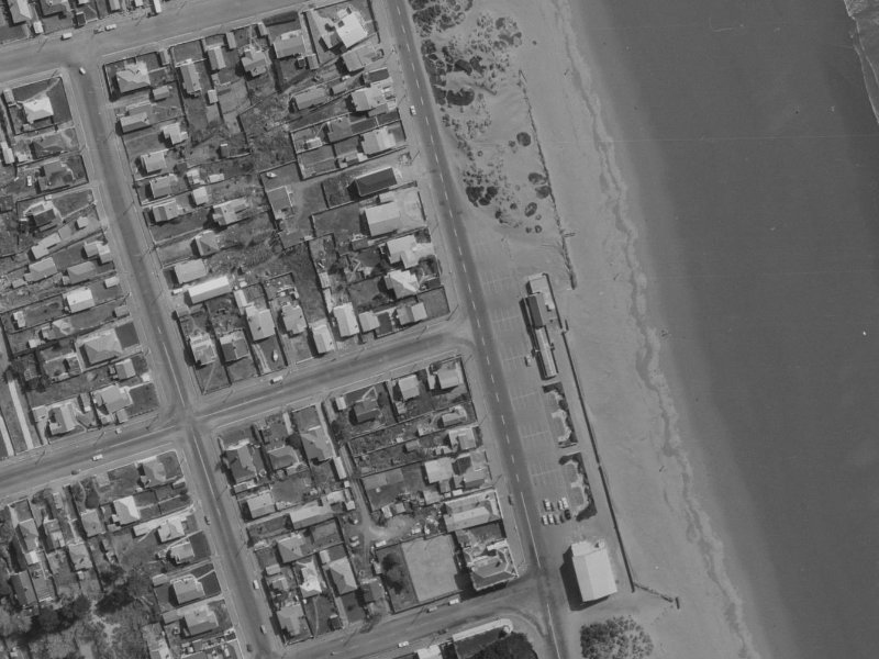 4 Leaver Terrace from the air, 1970-1974