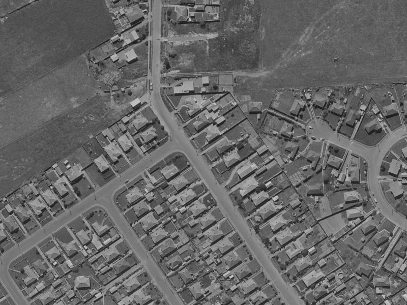 76 Philpotts Road from the air, 1970-1974