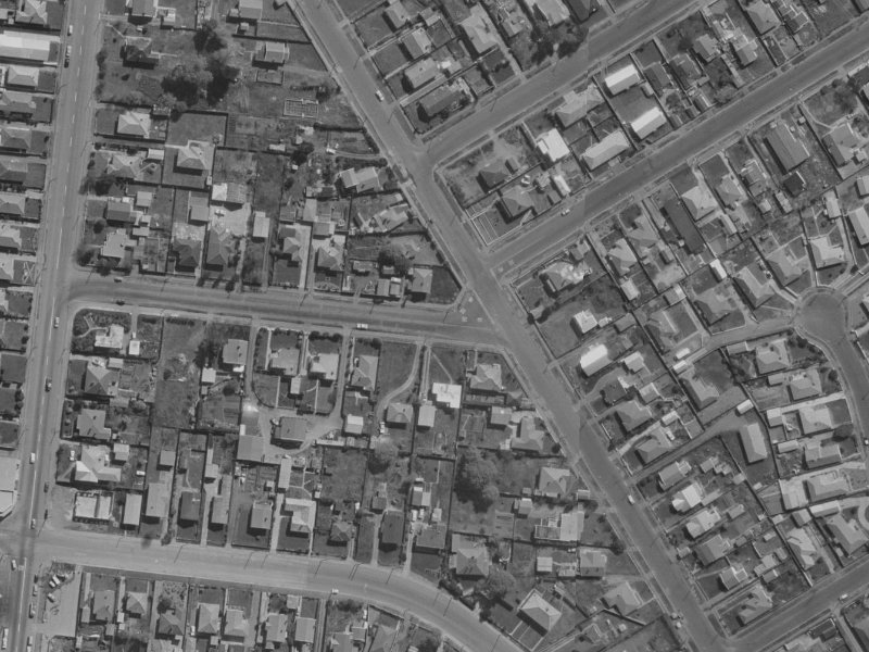 5-7 Saltaire Street from the air, 1970-1974