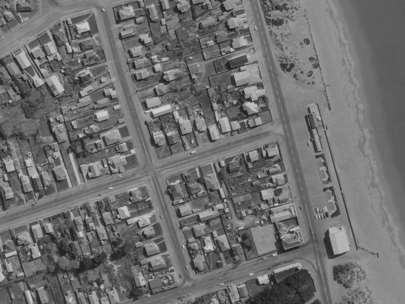 14 Leaver Terrace from the air, 1970-1974