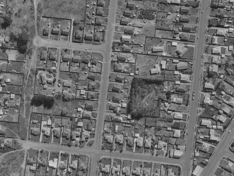 76 Baynes Street from the air, 1970-1974