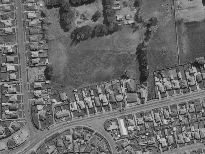 3 Cayman Close from the air, 1970-1974