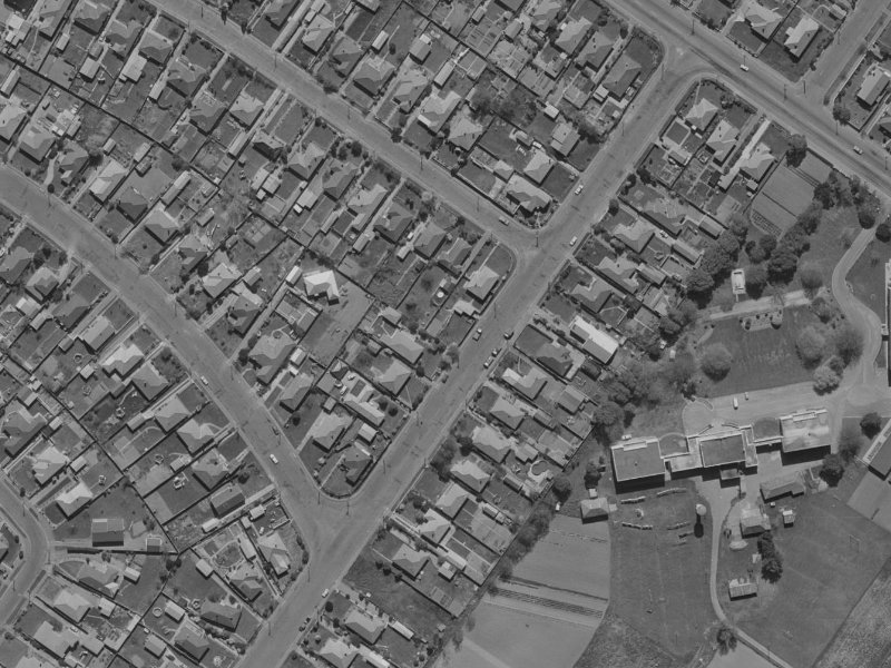 16 Harris Crescent from the air, 1970-1974