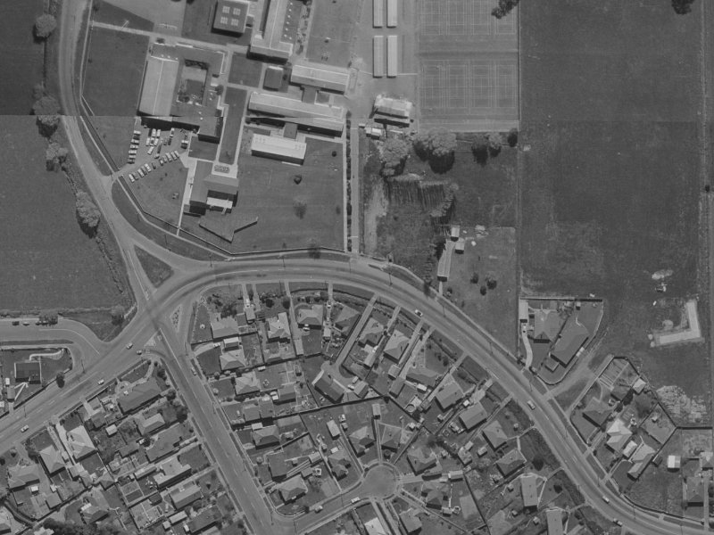 12 Briggs Road from the air, 1970-1974