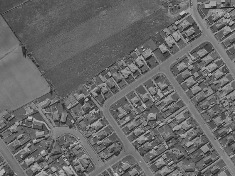 69 Glenfield Crescent from the air, 1970-1974