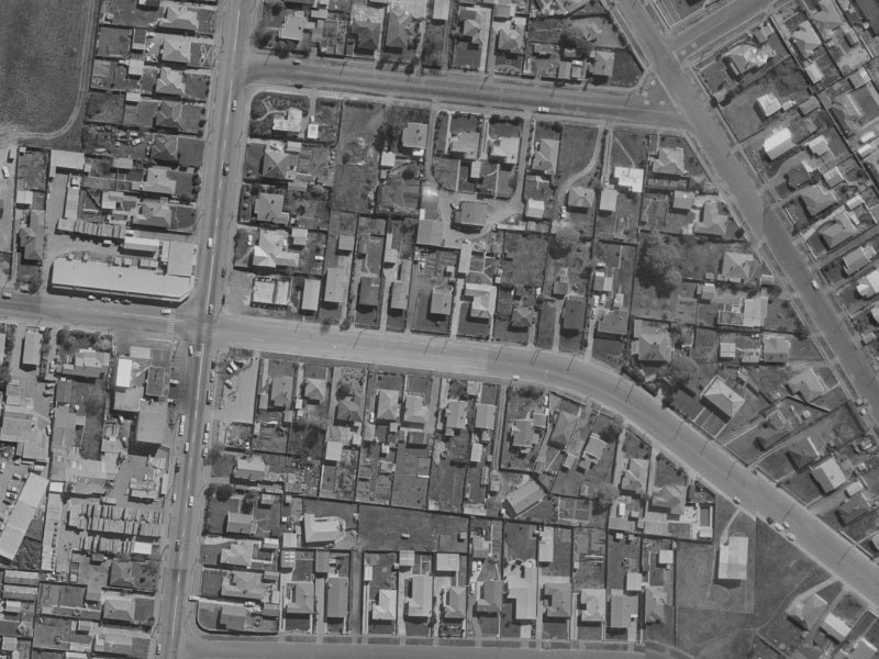 62 Rookwood Avenue from the air, 1970-1974