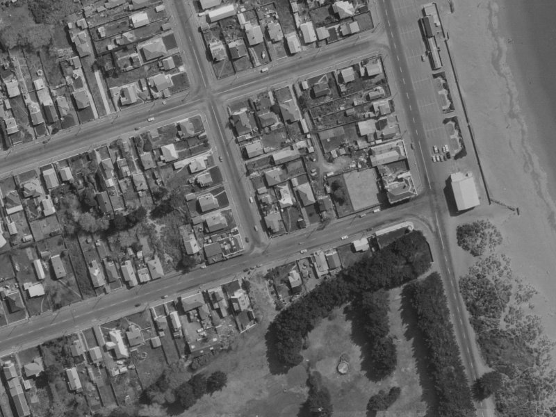 32A Bowhill Road from the air, 1970-1974