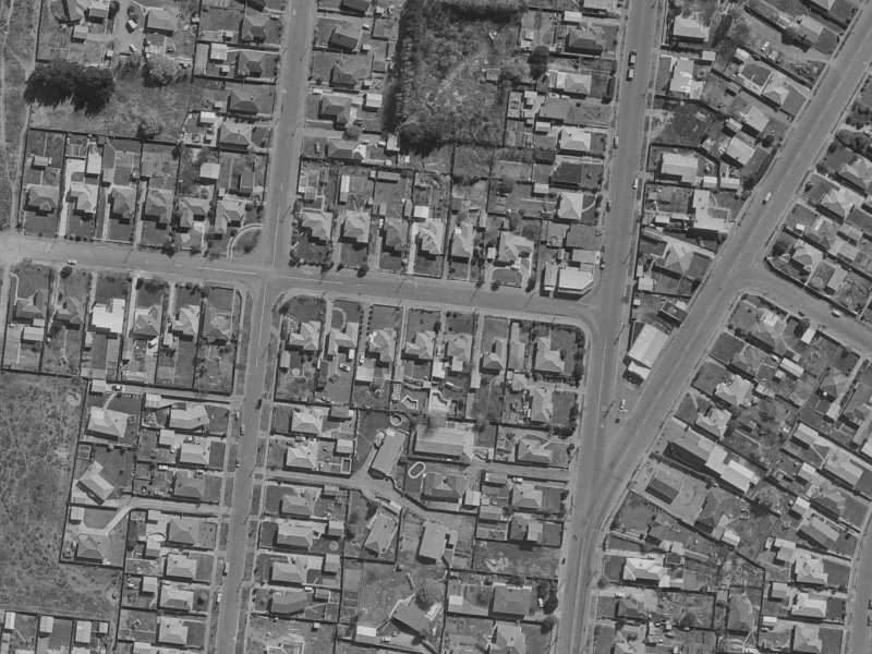 8 Cossar Street from the air, 1970-1974