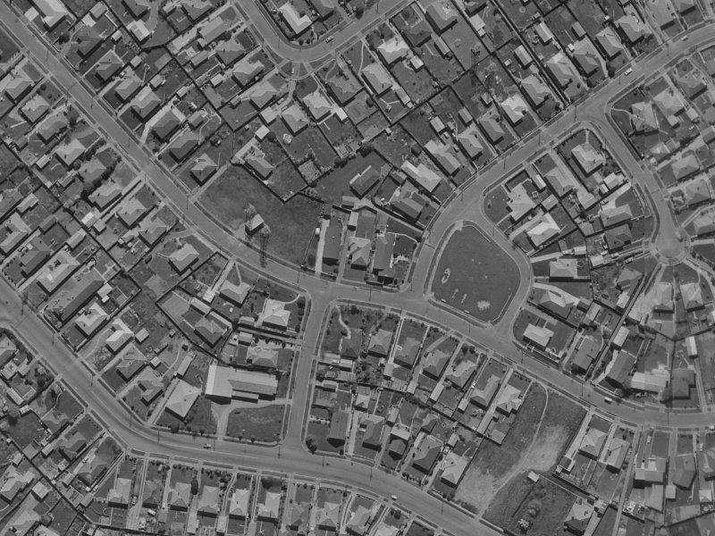29 Mooray Avenue from the air, 1970-1974